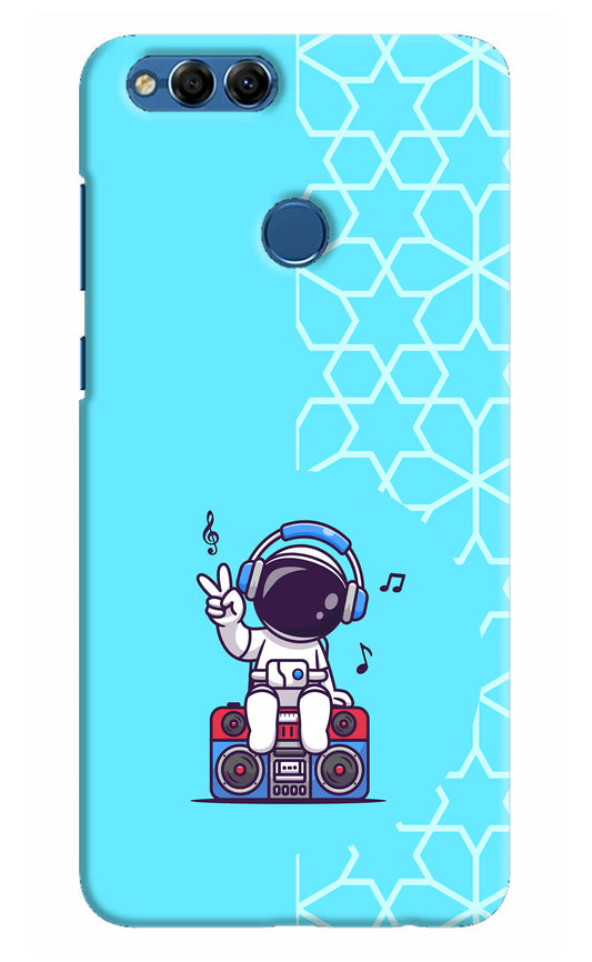 Cute Astronaut Chilling Honor 7X Hard Case Back Cover by Casekaro