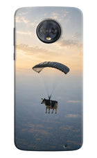 Skydiving Cow Moto G6 Hard Case Back Cover by Casekaro