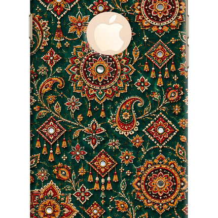 Green Pataka iPhone 8 Logocut Back Cover