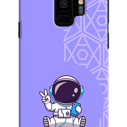 Cute Astronaut Chilling Samsung S9 Hard Case Back Cover by Casekaro