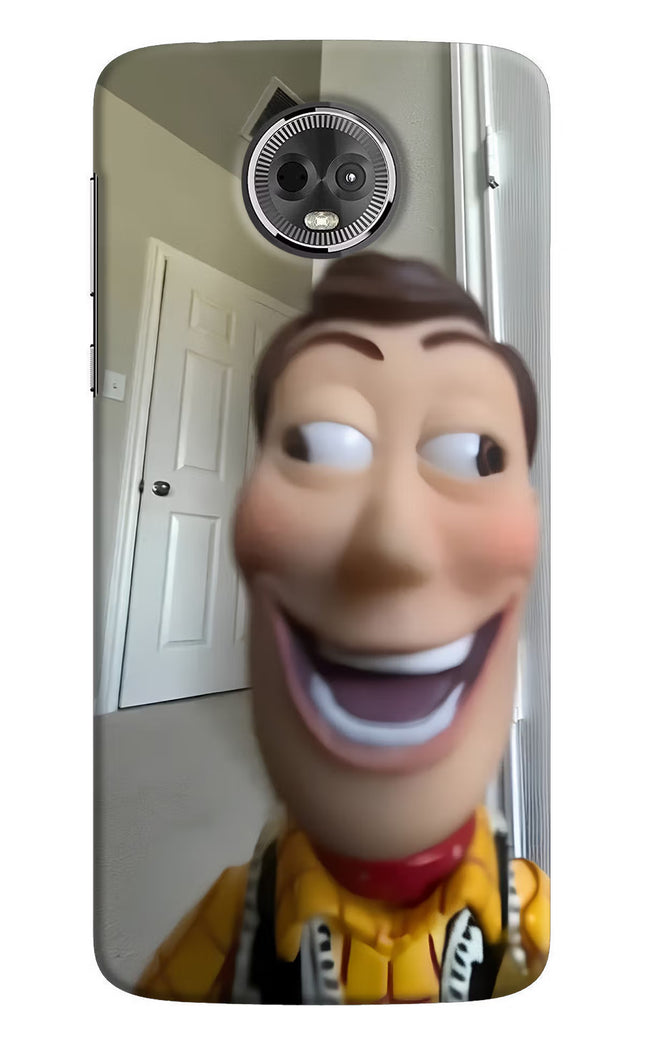 Side Eye Woody Moto E5 Plus Hard Case Back Cover by Casekaro