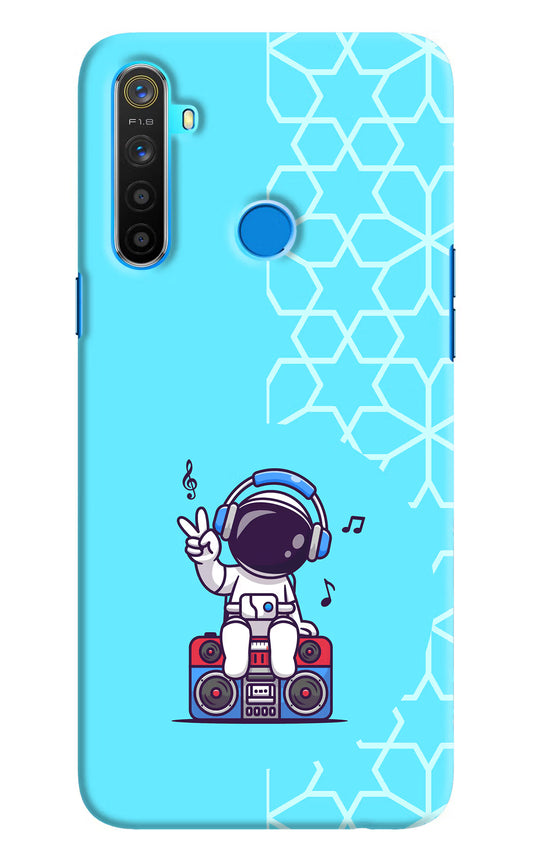 Cute Astronaut Chilling Realme 5/5i/5s Hard Case Back Cover by Casekaro