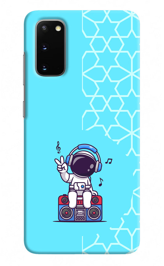 Cute Astronaut Chilling Samsung S20 Hard Case Back Cover by Casekaro