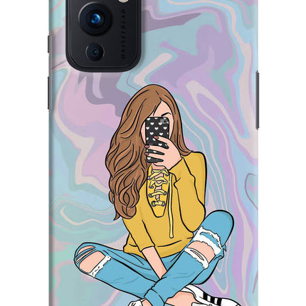 Selfie Girl Oneplus 9 Hard Case Back Cover by Casekaro