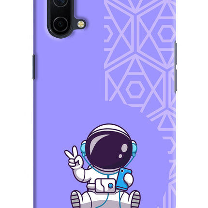 Cute Astronaut Chilling Oneplus Nord CE 5G Hard Case Back Cover by Casekaro