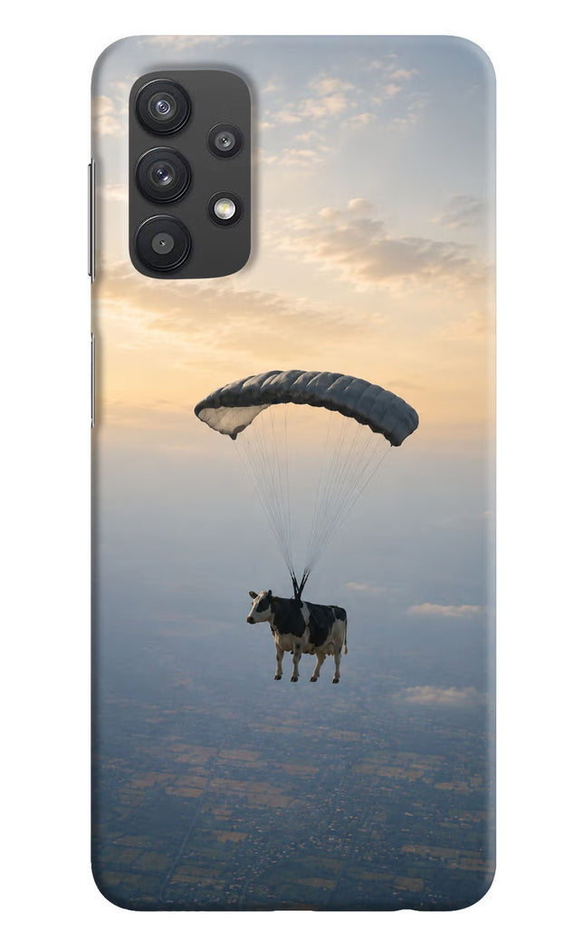 Skydiving Cow Samsung M32 5G Hard Case Back Cover by Casekaro