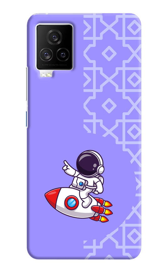 Cute Astronaut iQOO 7 Legend 5G Hard Case Back Cover by Casekaro