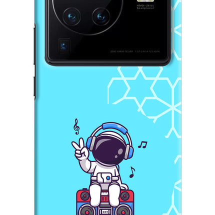 Cute Astronaut Chilling Vivo X80 Pro Hard Case Back Cover by Casekaro