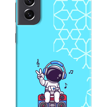 Cute Astronaut Chilling Samsung S21 FE 5G Hard Case Back Cover by Casekaro