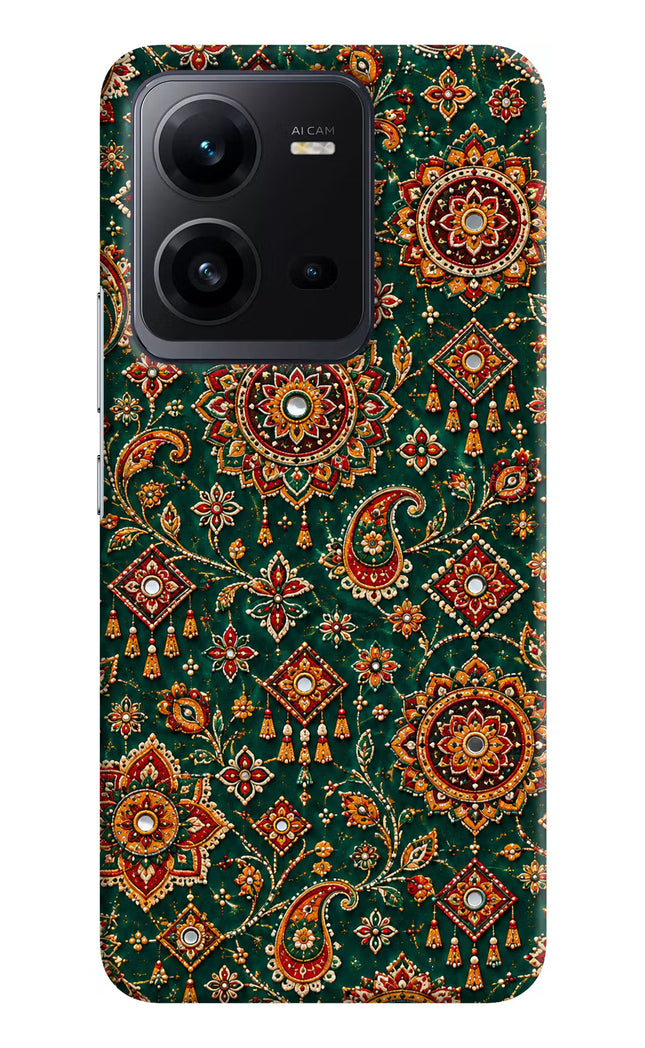 Green Pataka Vivo V25 5G Hard Case Back Cover by Casekaro