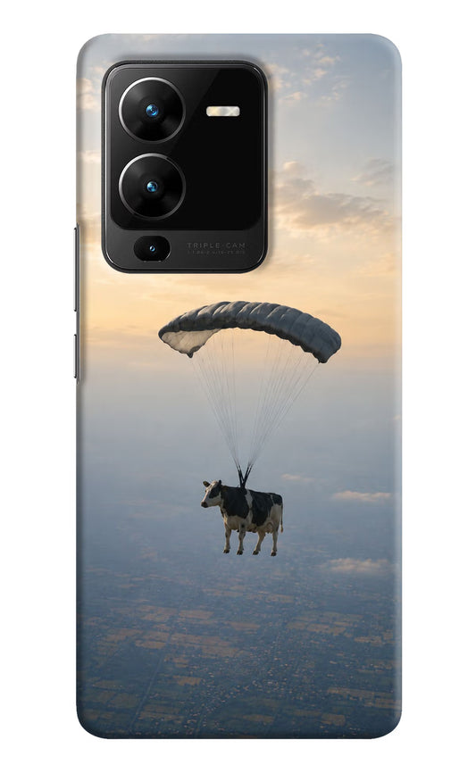 Skydiving Cow Vivo V25 Pro 5G Hard Case Back Cover by Casekaro