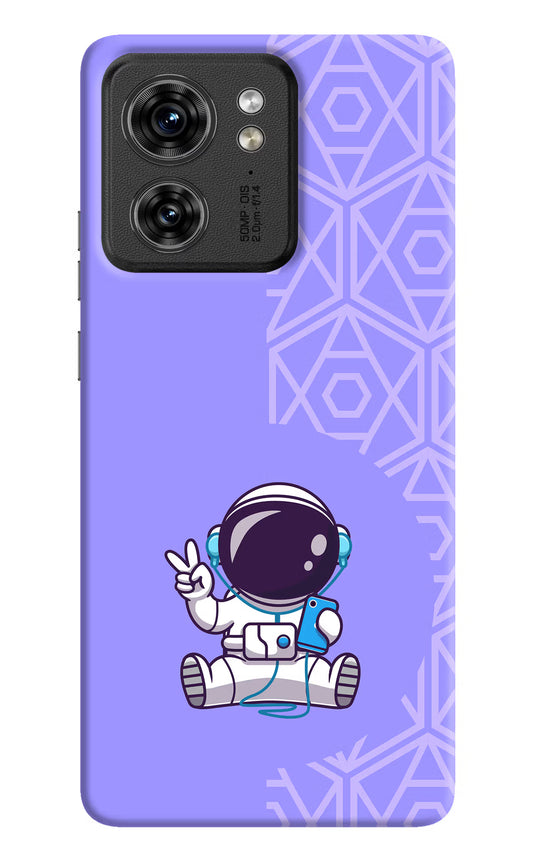Cute Astronaut Chilling Moto Edge 40 Hard Case Back Cover by Casekaro