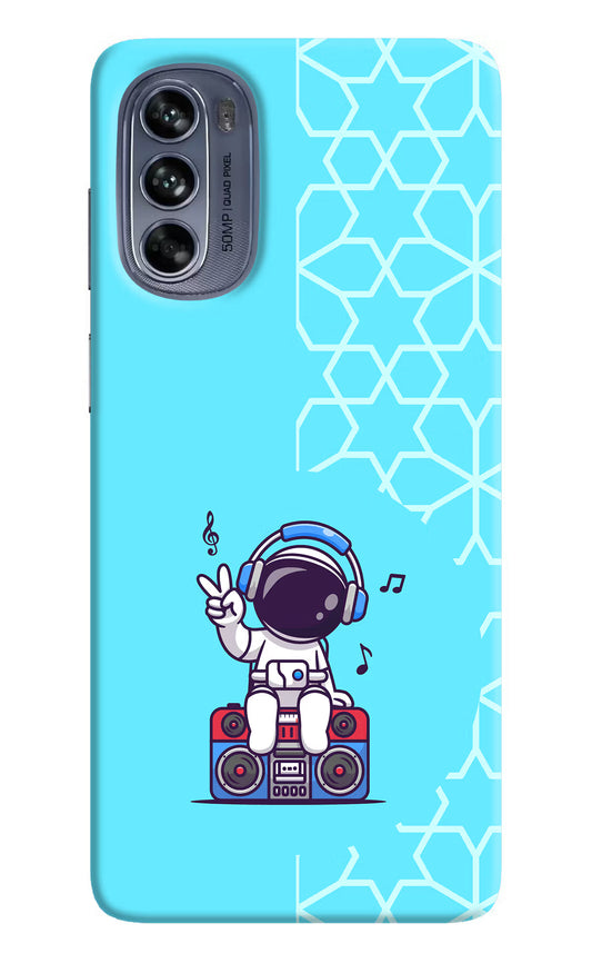 Cute Astronaut Chilling Moto G62 5G Hard Case Back Cover by Casekaro