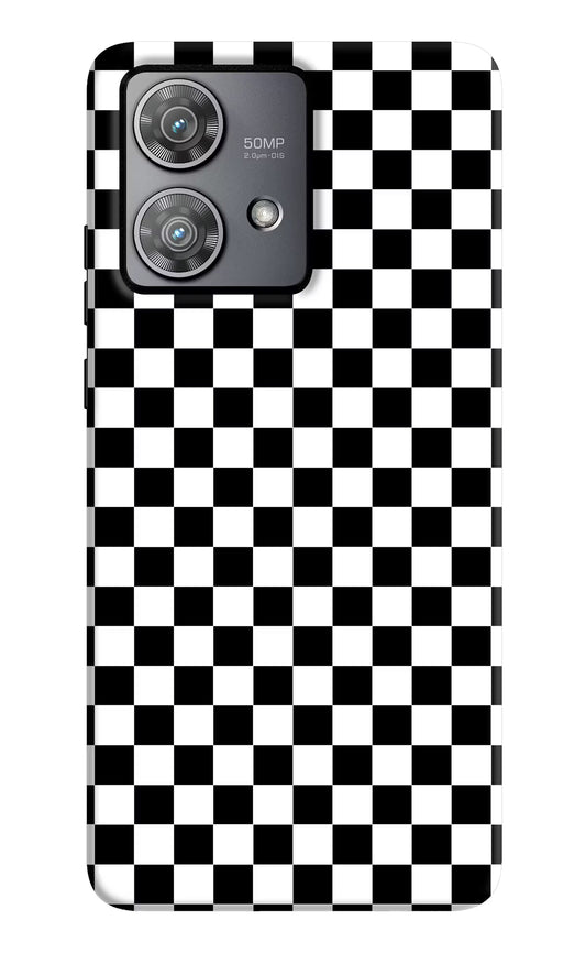 Chess Board Moto Edge 40 Neo Hard Case Back Cover by Casekaro