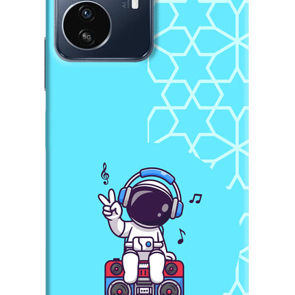 Cute Astronaut Chilling IQOO Z6 Lite 5G Back Cover