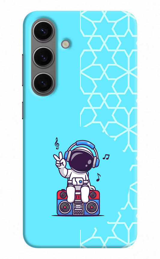 Cute Astronaut Chilling Samsung S24 Hard Case Back Cover by Casekaro