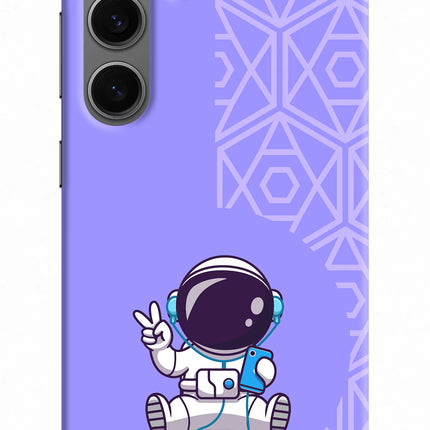 Cute Astronaut Chilling Samsung S24 Hard Case Back Cover by Casekaro