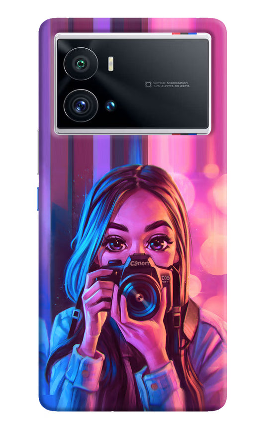 Girl Photographer iQOO 9 Pro 5G Hard Case Back Cover by Casekaro