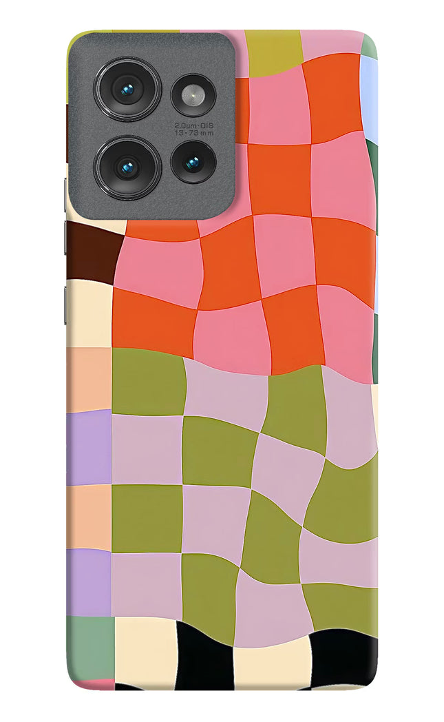 Wavy Grid Moto Edge 50 Hard Case Back Cover by Casekaro