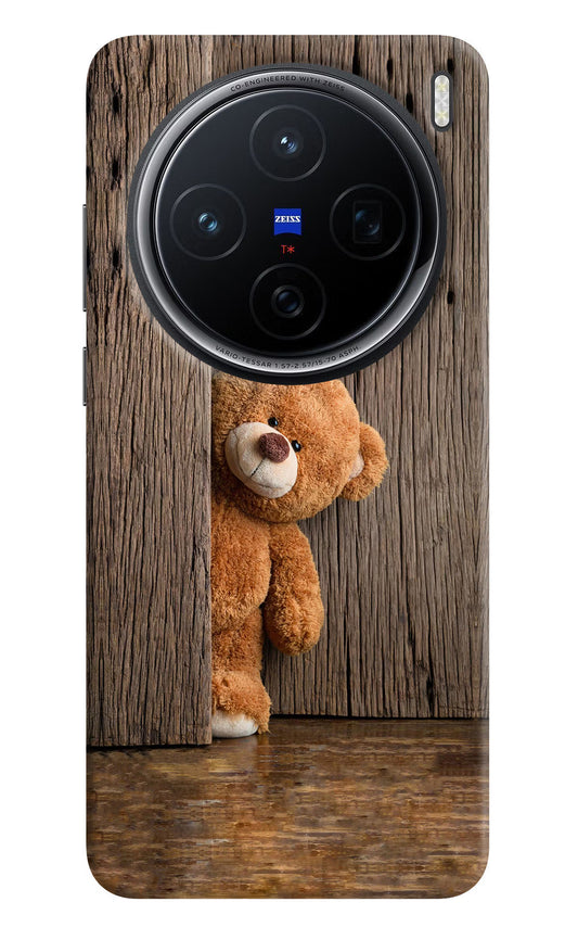 Teddy Wooden Vivo X200 5G Hard Case Back Cover by Casekaro