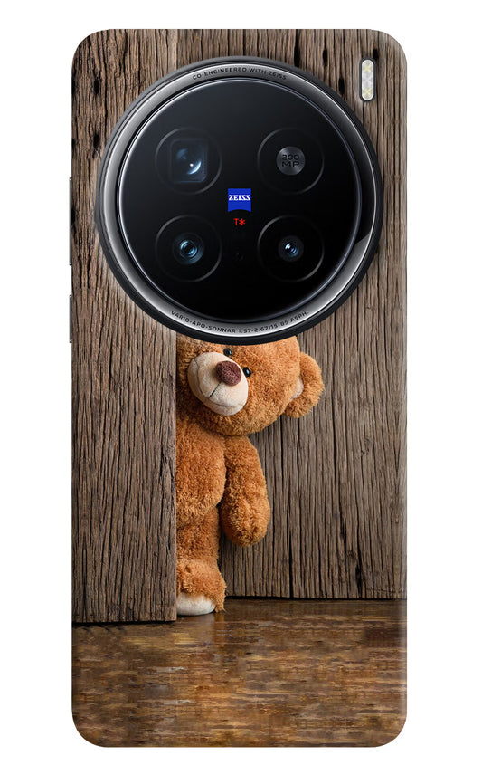 Teddy Wooden Vivo X200 Pro 5G Hard Case Back Cover by Casekaro