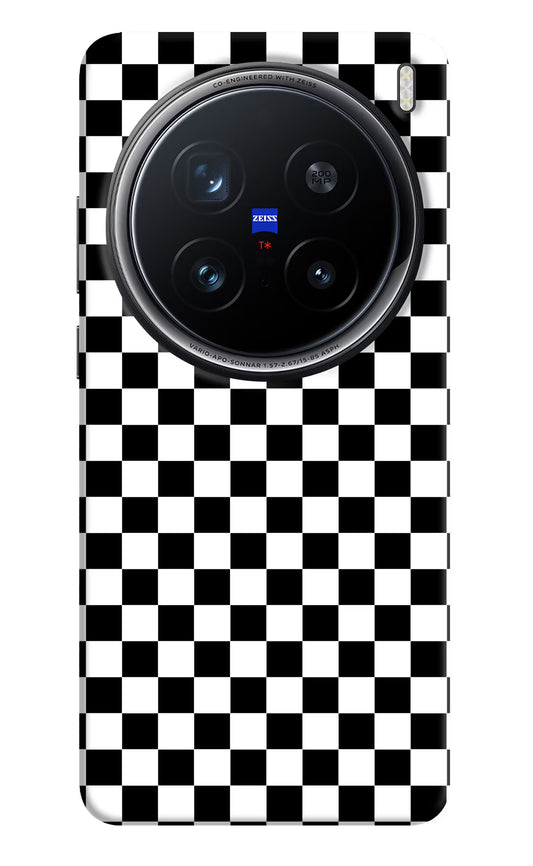 Chess Board Vivo X200 Pro 5G Hard Case Back Cover by Casekaro