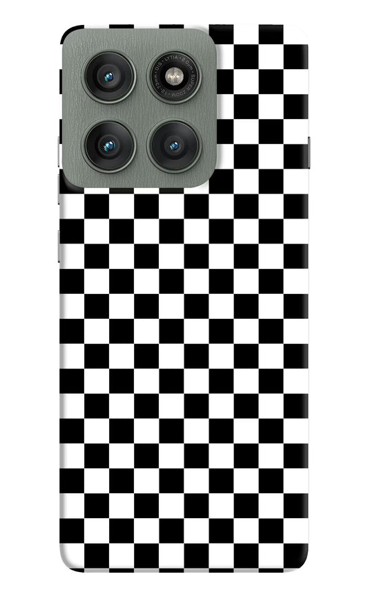 Chess Board Moto Edge 60 Pro Hard Case Back Cover by Casekaro