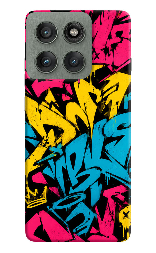 Graffiti Vibe Moto Edge 60 Pro Hard Case Back Cover by Casekaro