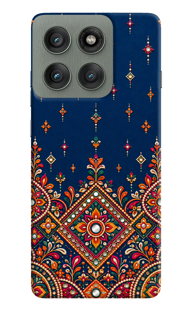 Neel Noor Moto Edge 60 Pro Hard Case Back Cover by Casekaro