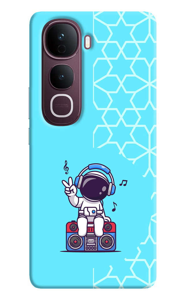 Cute Astronaut Chilling Vivo Y400 Pro 5G Hard Case Back Cover by Casekaro