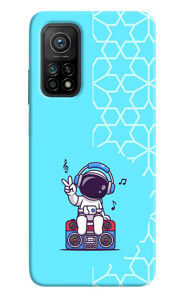 Cute Astronaut Chilling Mi 10T Pro Back Cover