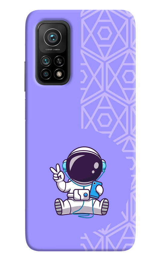 Cute Astronaut Chilling Mi 10T Pro Back Cover