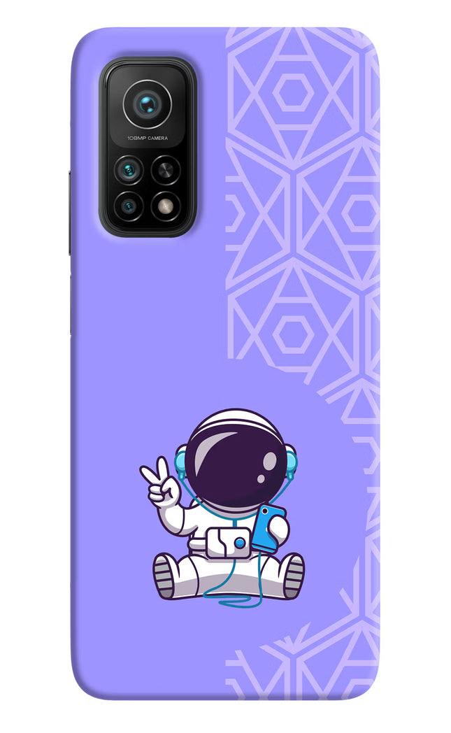 Cute Astronaut Chilling Mi 10T Pro Back Cover