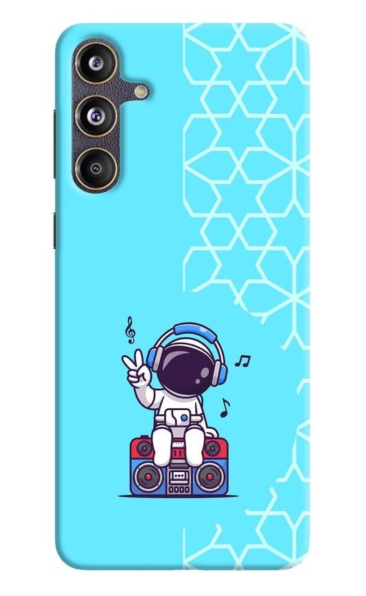 Cute Astronaut Chilling Samsung F55 5G Hard Case Back Cover by Casekaro
