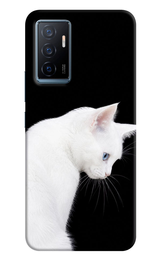 Snow Gaze Vivo Y75 Hard Case Back Cover by Casekaro