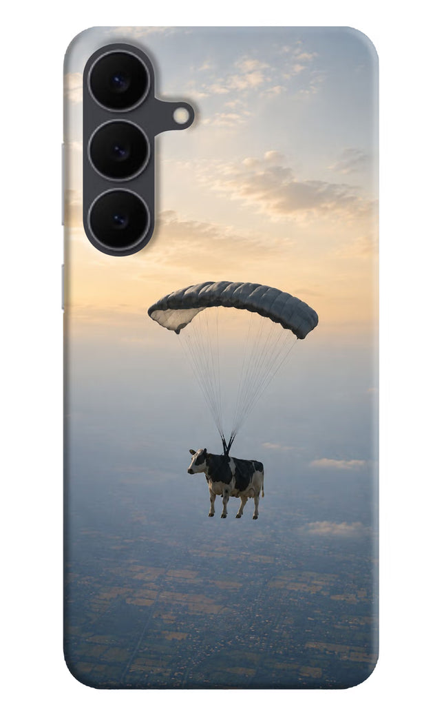 Skydiving Cow Samsung S25 FE 5G Hard Case Back Cover by Casekaro