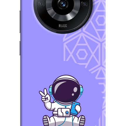 Cute Astronaut Chilling Realme Narzo 60 5G Hard Case Back Cover by Casekaro