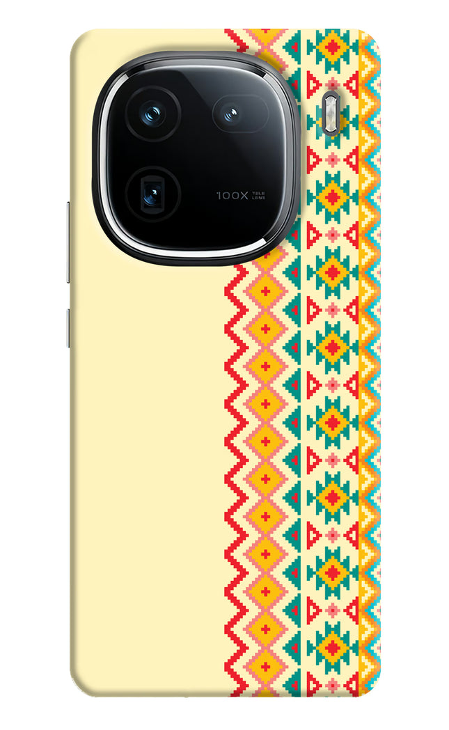 Ethnic Seamless iQOO 12 5G Hard Case Back Cover by Casekaro