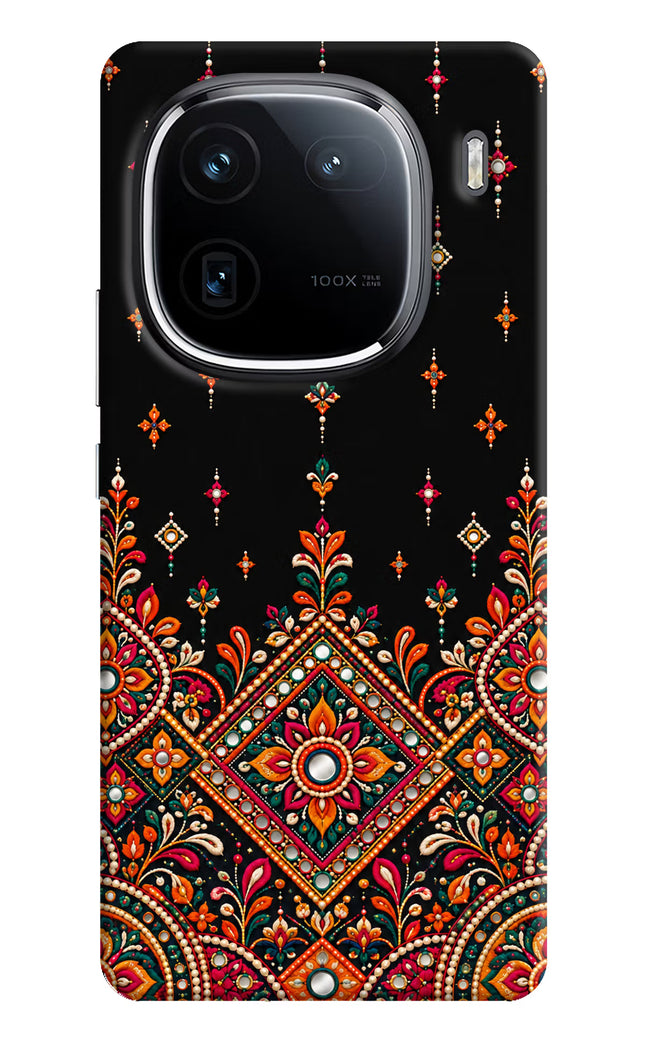 Noir Mehfil iQOO 12 5G Hard Case Back Cover by Casekaro