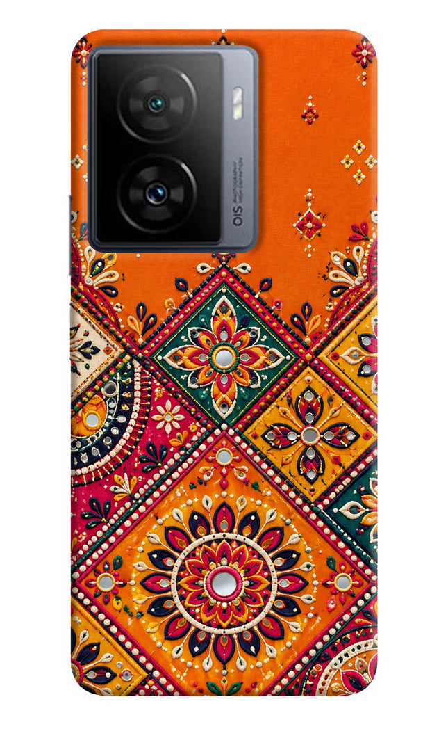Kutch Glow iQOO Z7 5G Hard Case Back Cover by Casekaro