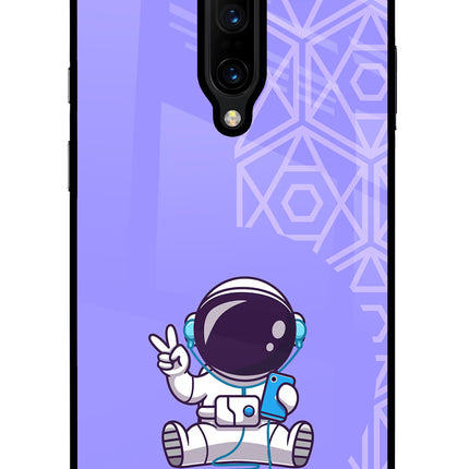 Cute Astronaut Chilling Oneplus 7 Pro Glass Case