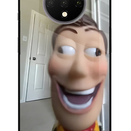 Side Eye Woody Oneplus 7T Glass Case