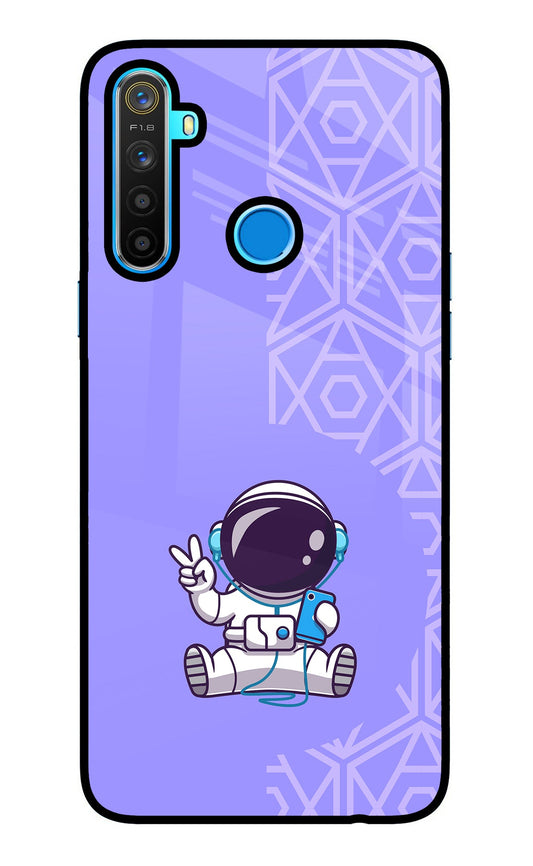 Cute Astronaut Chilling Realme 5/5i/5s Glass Case