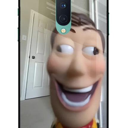Side Eye Woody Oneplus 8 Glass Case