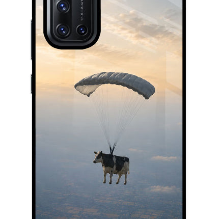Skydiving Cow Vivo V19 Glass Case