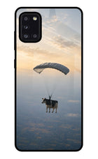 Skydiving Cow Samsung A31 Glass Case