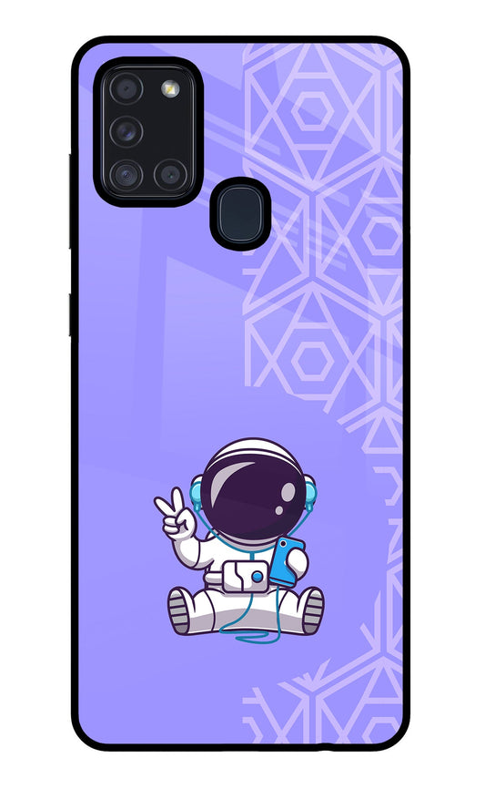 Cute Astronaut Chilling Samsung A21s Glass Case