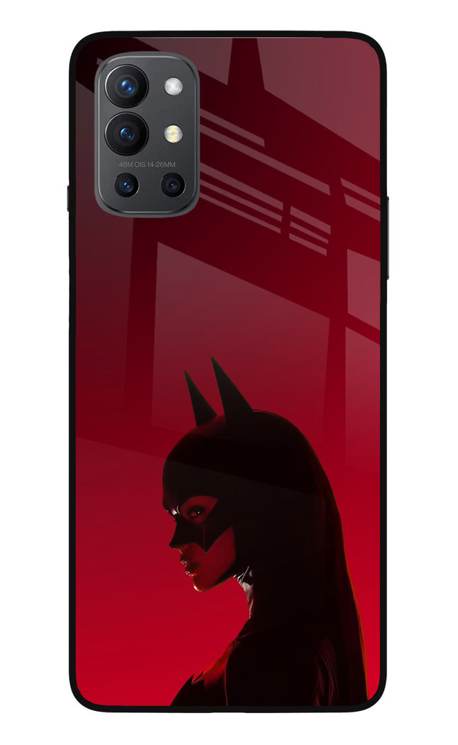 Night Thief Oneplus 9R Glass Case