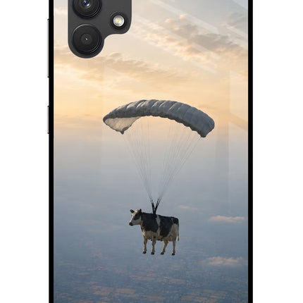 Skydiving Cow Samsung A32 4G Glass Case