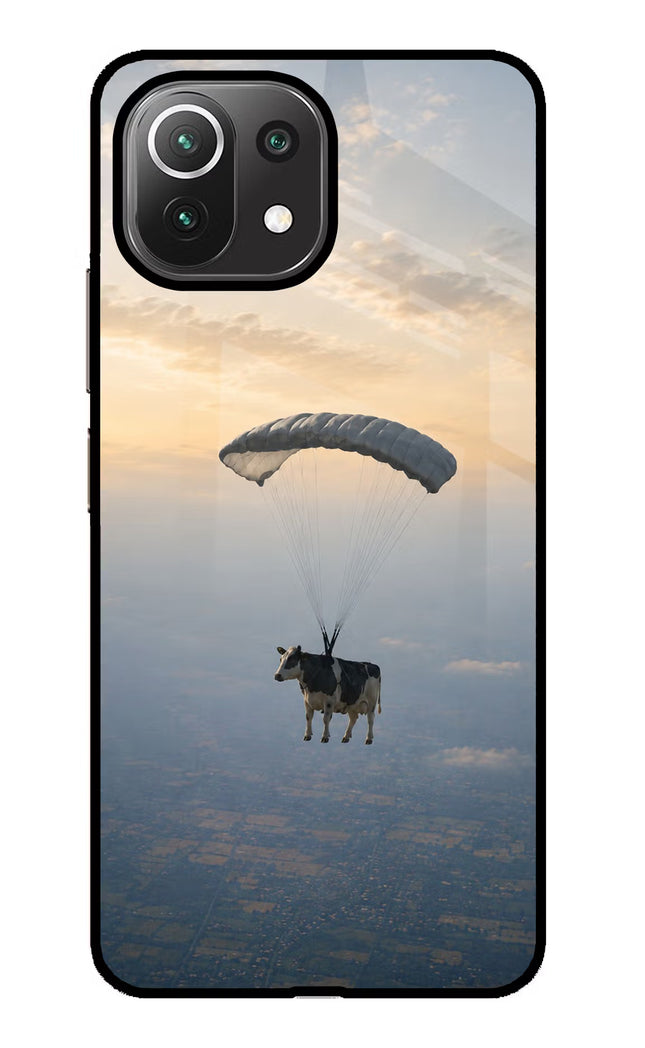 Skydiving Cow Mi 11 Lite Glass Case